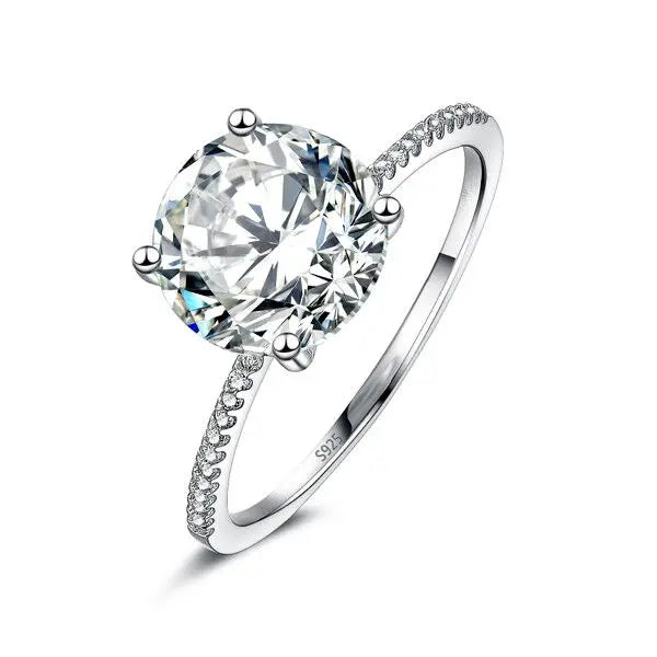 Anel Solitário Loveno em Prata 925 com Zircônias 3ct