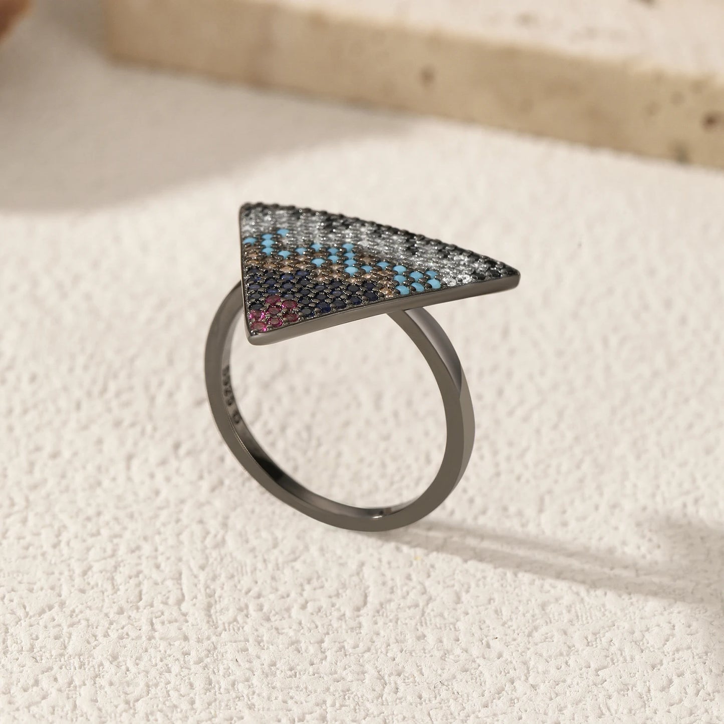 Anel Black em Prata 925 com Zircônias