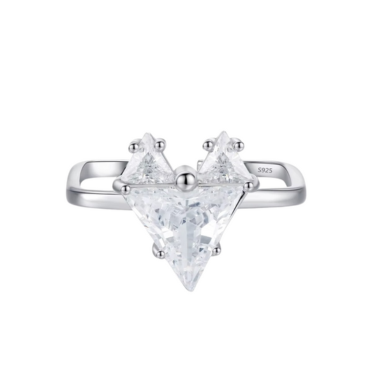 Anel Coração em Prata 925 com Zircônia