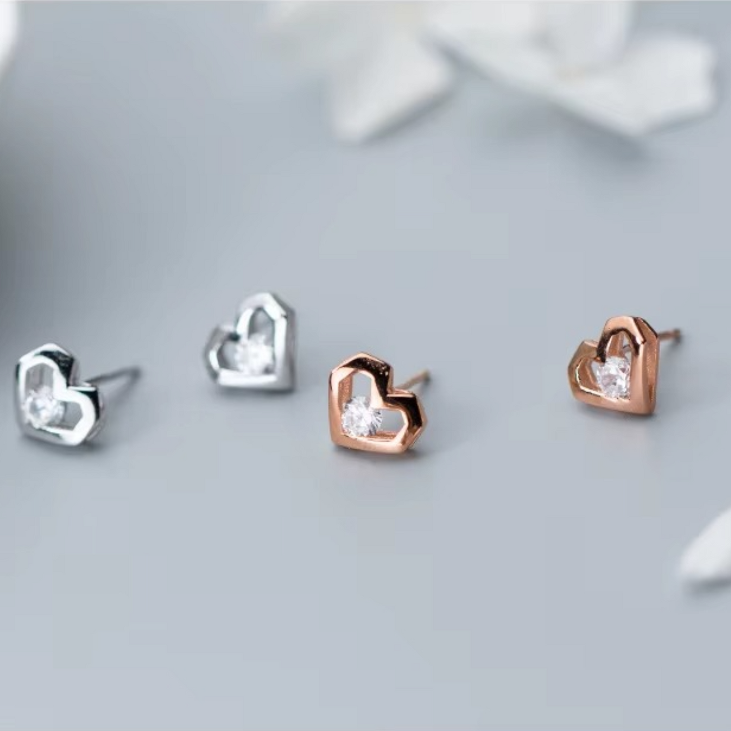 Brinco Coração Romântico em Prata 925 com Zircônias