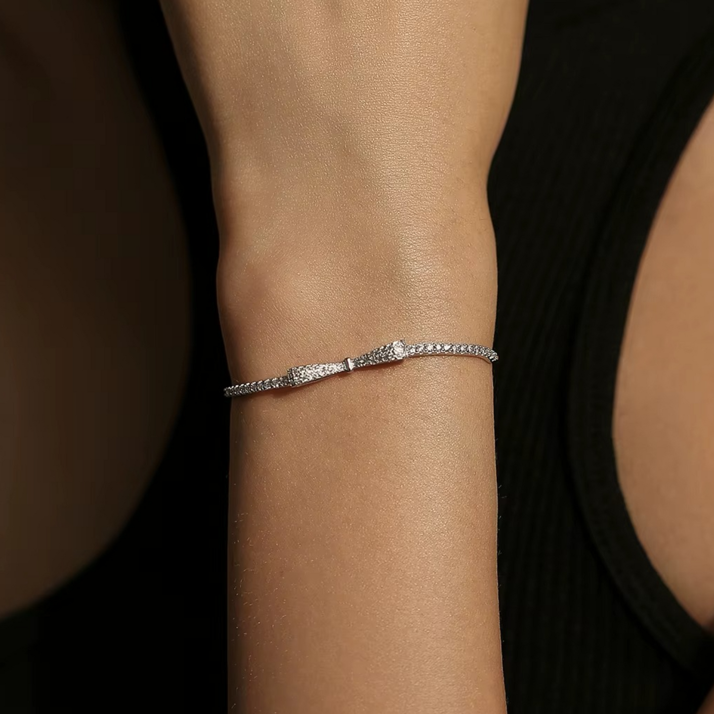 Pulseira Laço em Prata 925 com Zircônia