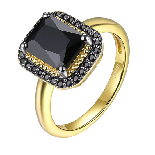 Anel em Prata 925 Banhado a Ouro 18k com Espinélio Negro