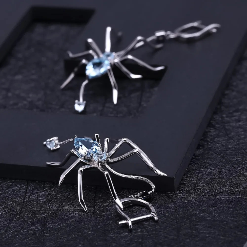 Brinco Aranha em Prata 925 com Topázio Azul