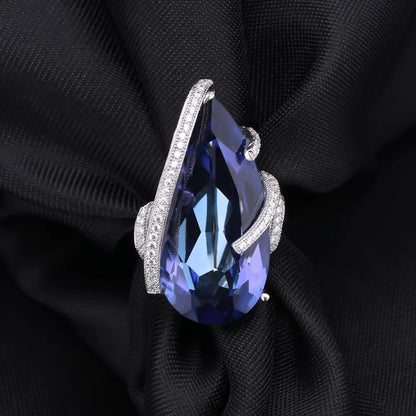 Anel Luxo em Prata 925 com Iolita Natural Azul 17.8ct