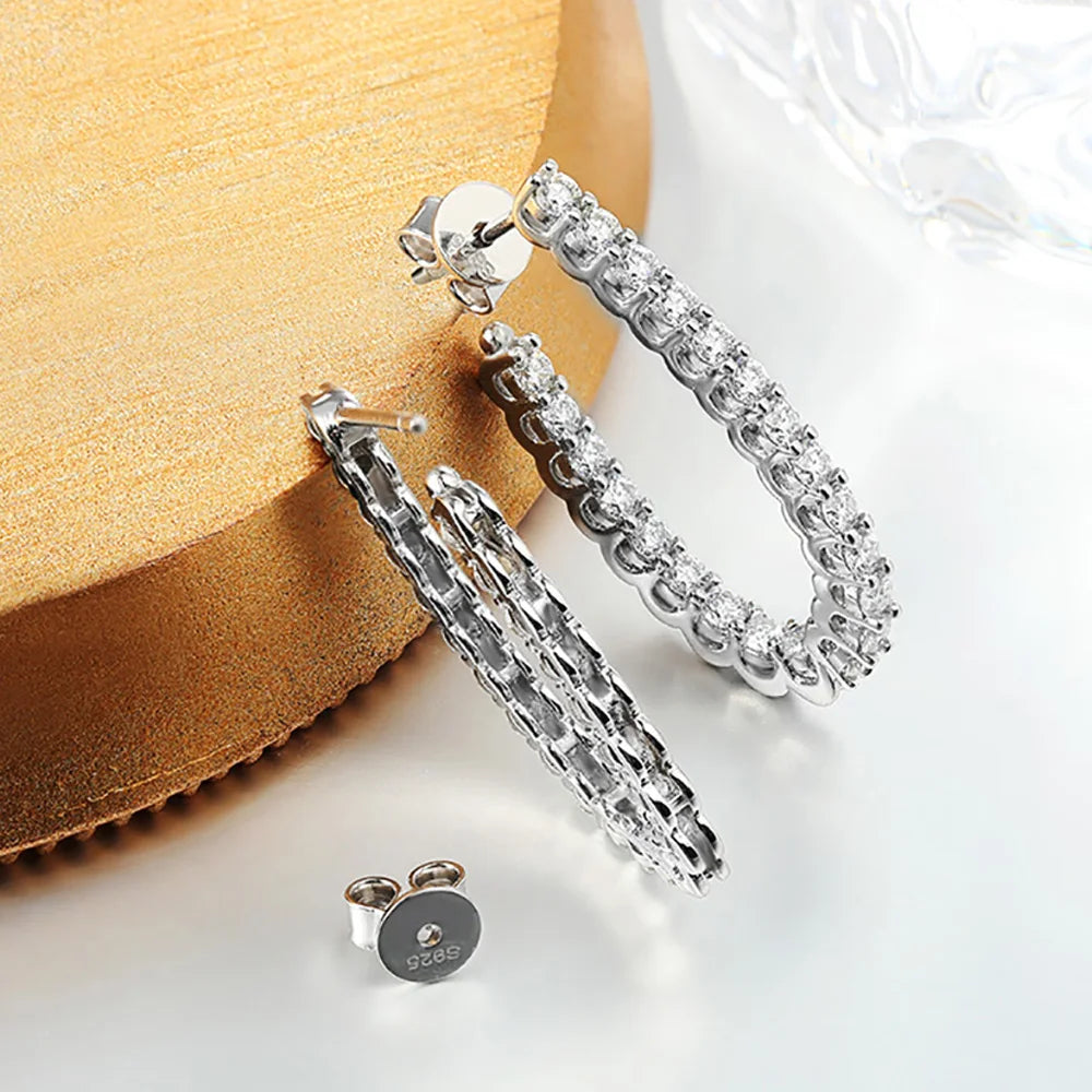 Brinco Évora em Prata 925 com Moissanite