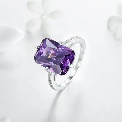 Anel Linar em Prata 925 com Zircônia