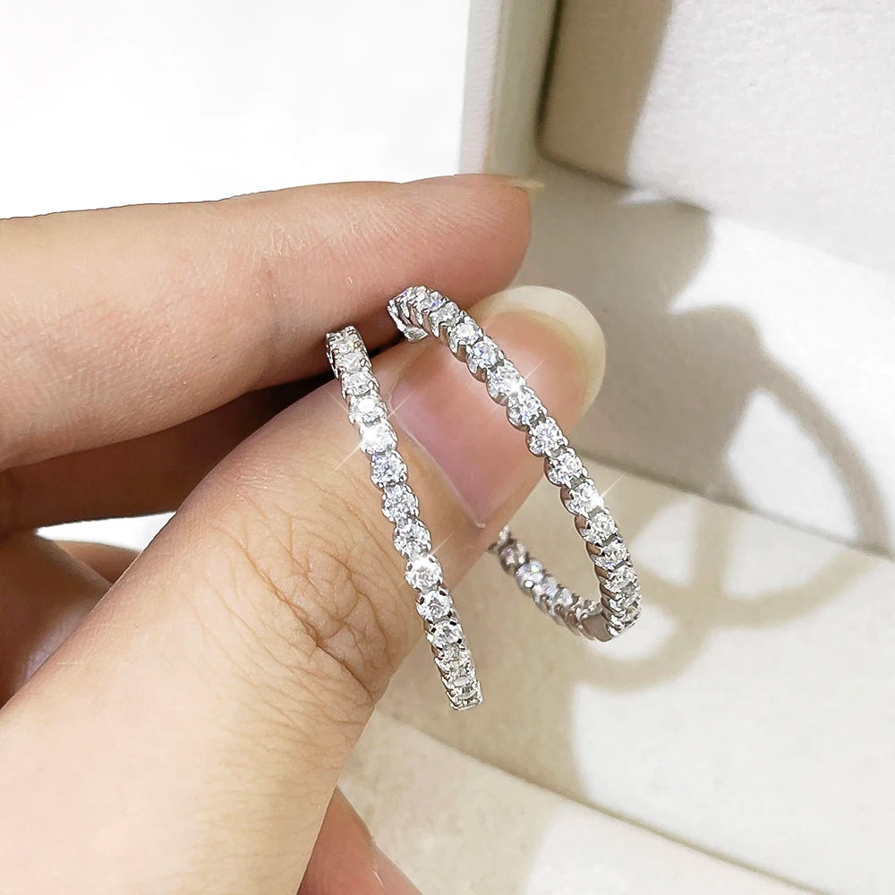 Brinco Luminara em Prata 925 com Moissanite – 3 Opções de Tamanho