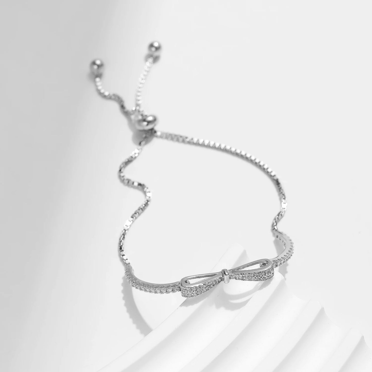 Pulseira Laço em Prata 925 com Zircônia