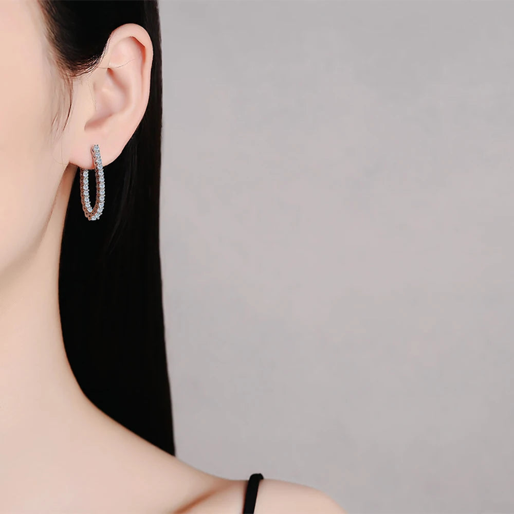 Brinco Évora em Prata 925 com Moissanite