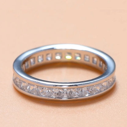 Anel Delicado em Prata 925 com Zircônia Banho 18k