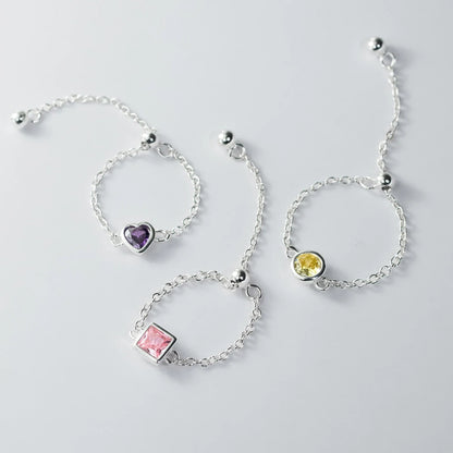 Anel Corrente em Prata 925 com Zircônia