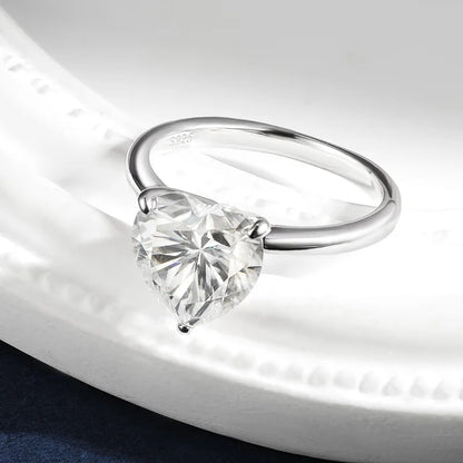 Anel Corazón em Prata 925 com Zircônia 4 ct