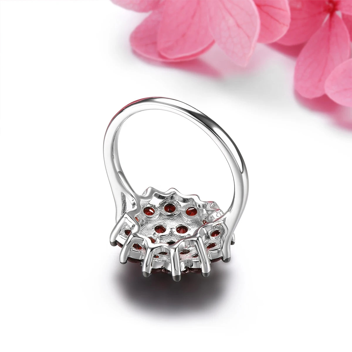 Anel em Prata 925 com Granada Vermelha