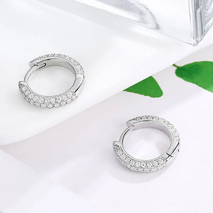 Brinco Solara em Prata 925 com Moissanite